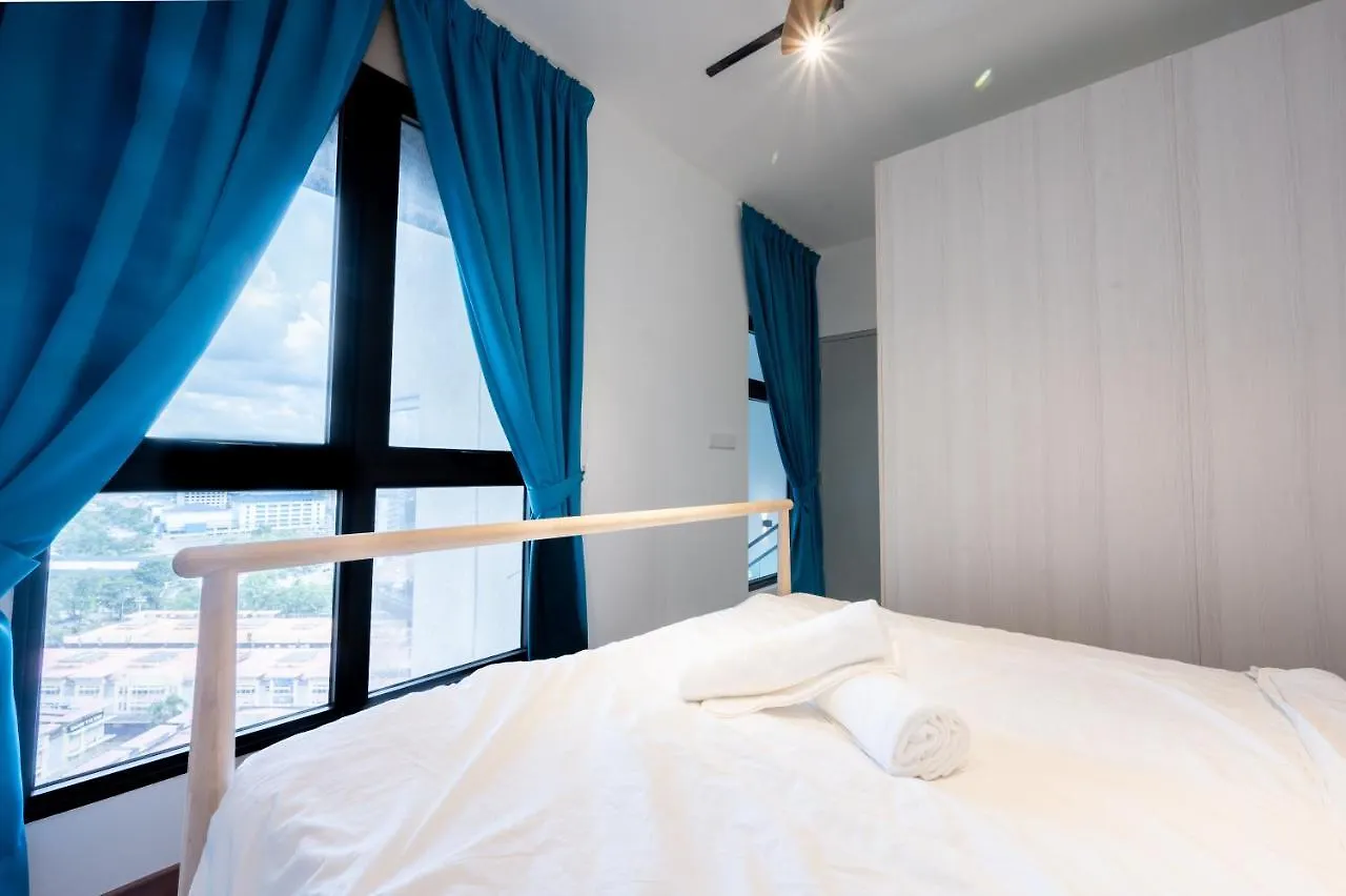 Highpark Suites By Airhost Petaling Jaya Apartment