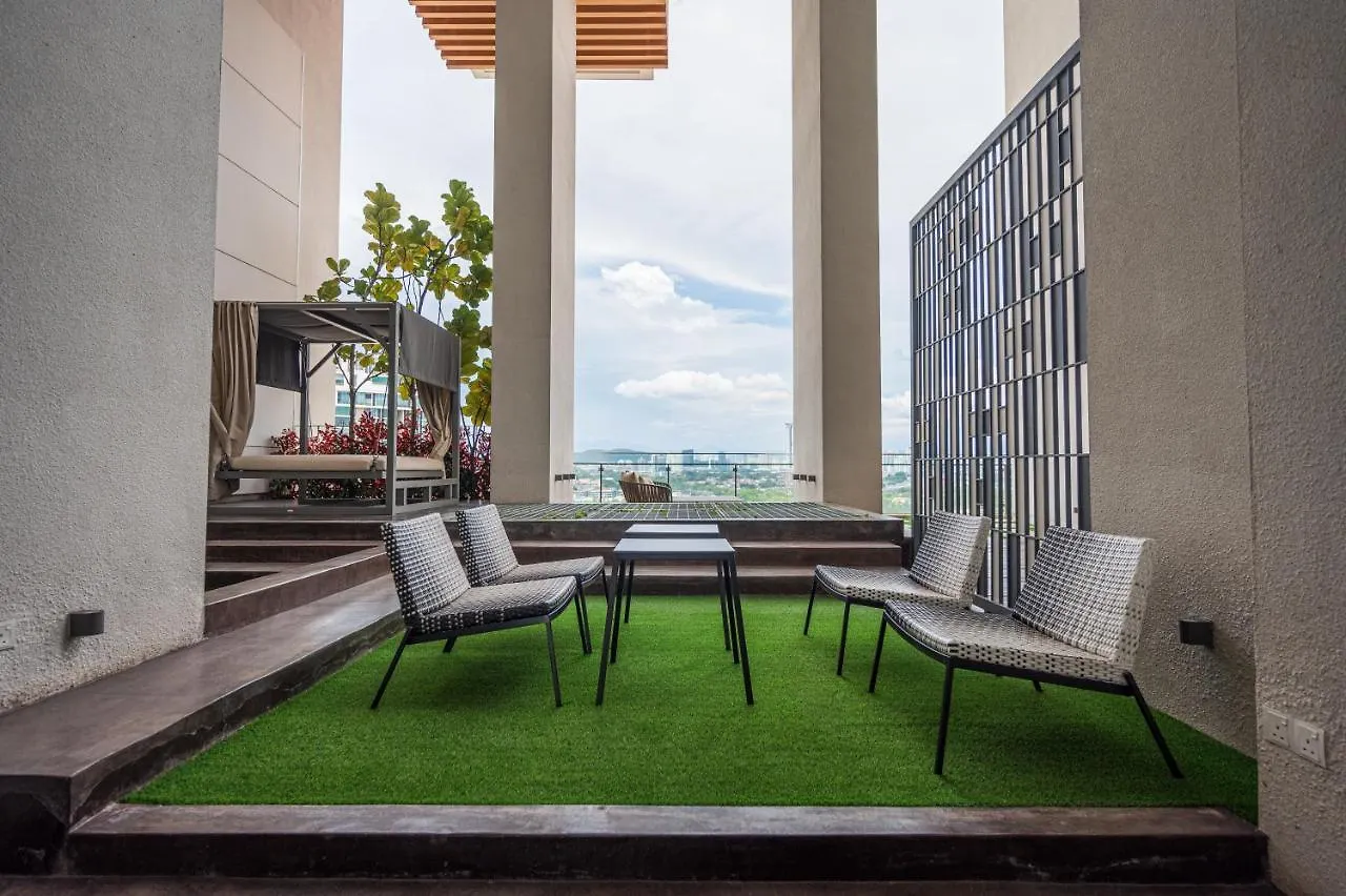Apartment Highpark Suites By Airhost Petaling Jaya