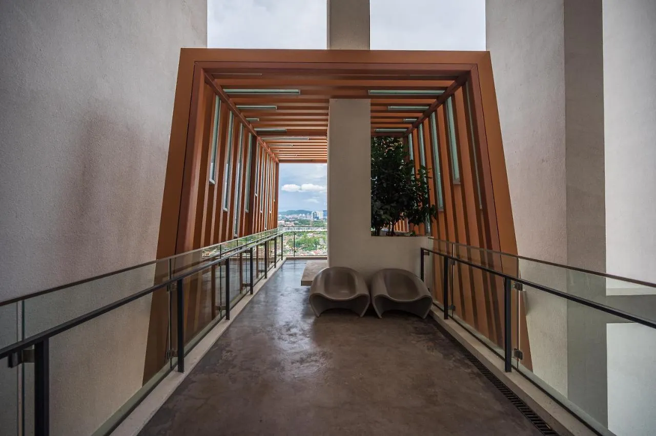 Highpark Suites By Airhost Petaling Jaya